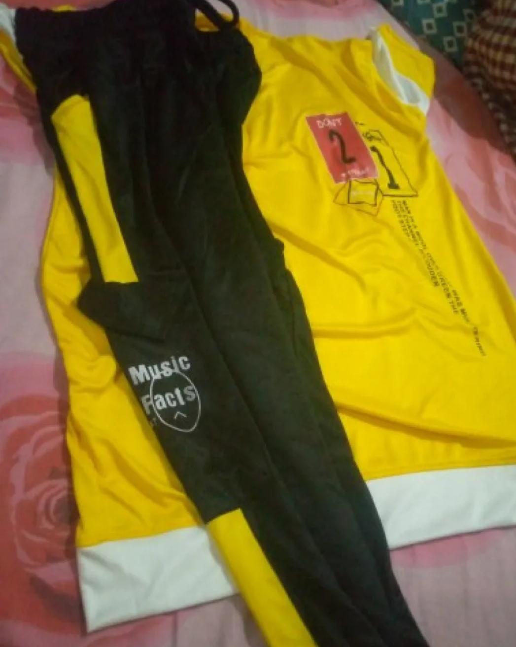 Men's Graphic Track Suit - Yellow & Black - view 2