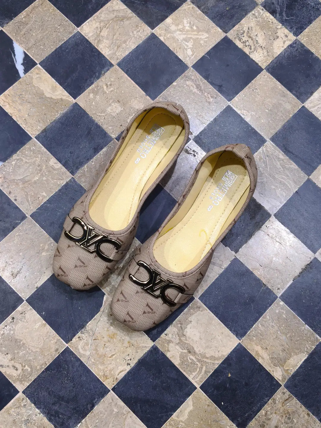 Women's Beaded Pumps - Golden Leather, Size 7 to 11