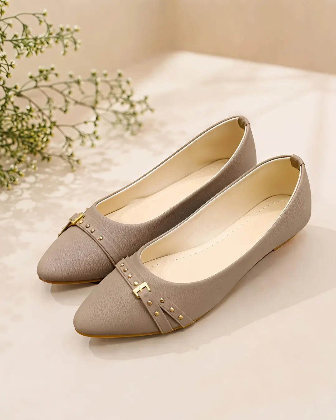 Women's Beads Pattern Pumps - Golden Leather, Size 7 to 10