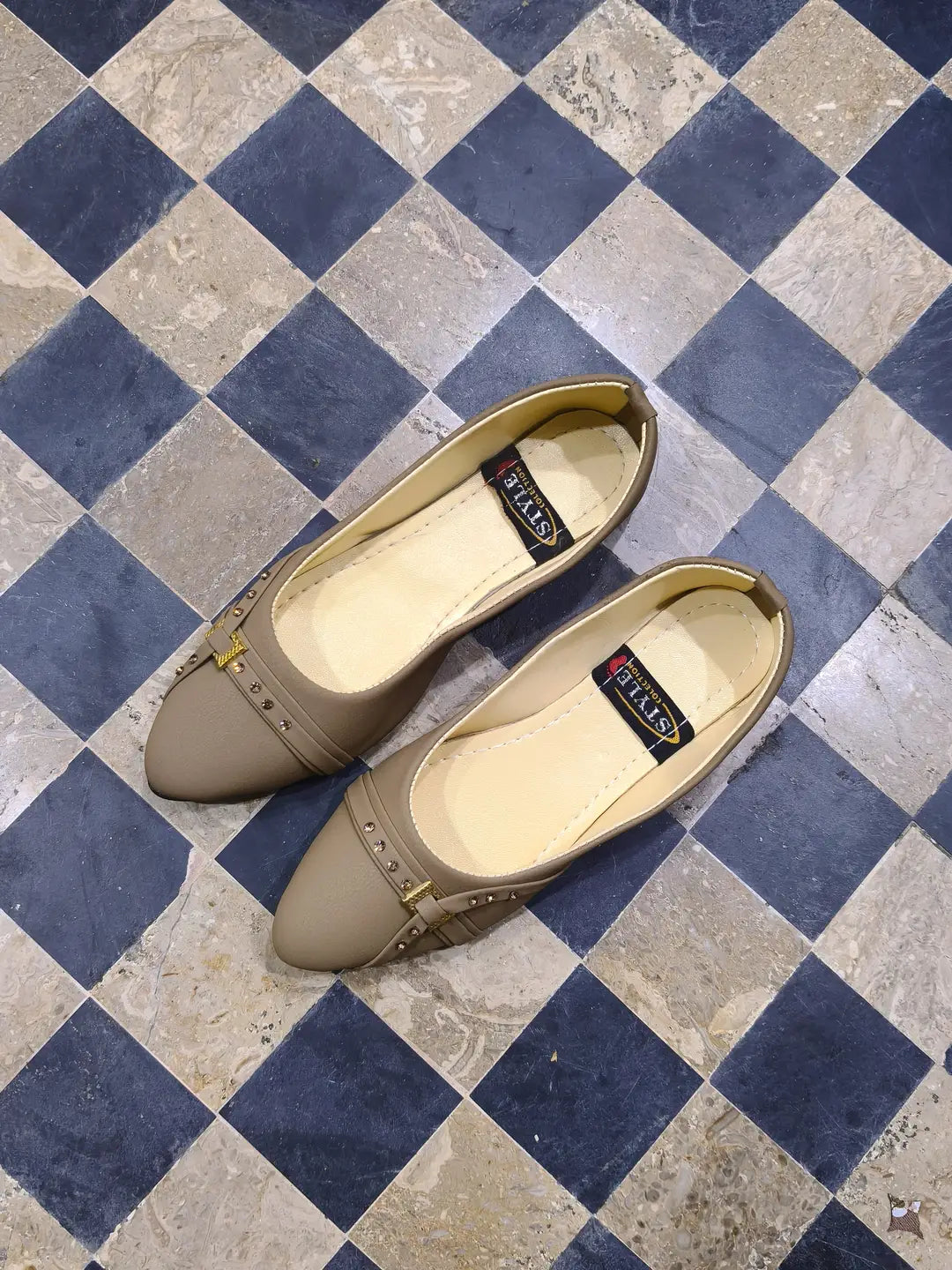 Women's Beads Pattern Pumps - Golden Leather, Size 7 to 10