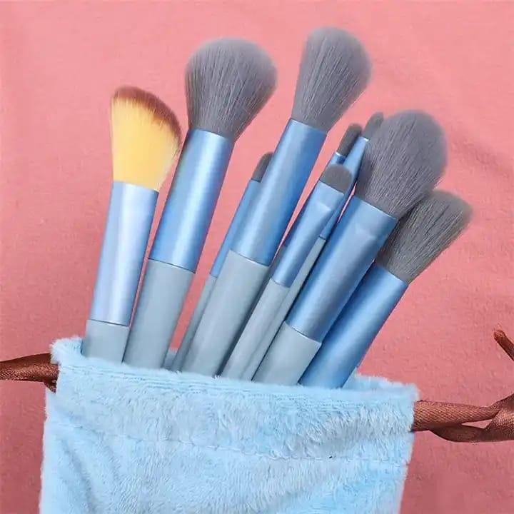 13 Piece Makeup Brush Set - Smooth ABS, Reusable