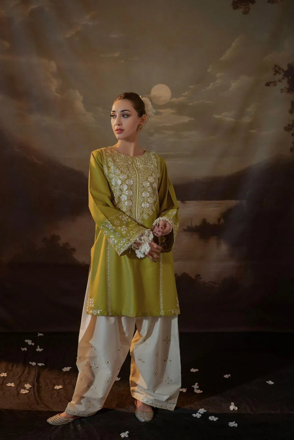 Green Embroidered Lawn Suit - 2-Piece Unstitched with Cotton Lawn Trouser - view 2