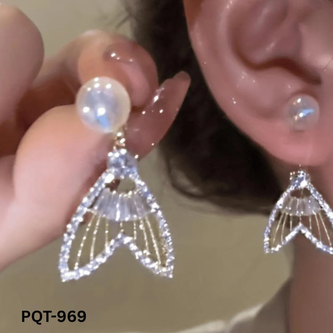 Fish Tail Pearl Zircon Earrings Gold Plated - view 2
