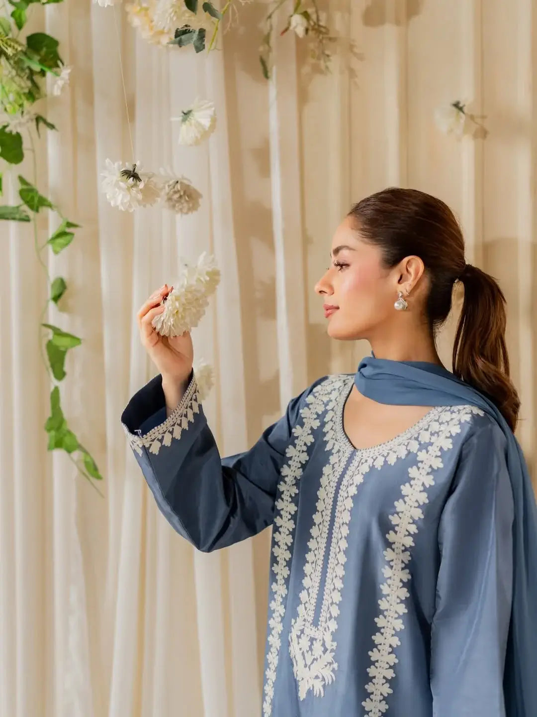 Blue Embroidered Raw Silk Suit - 3-Piece Stitched - view 10