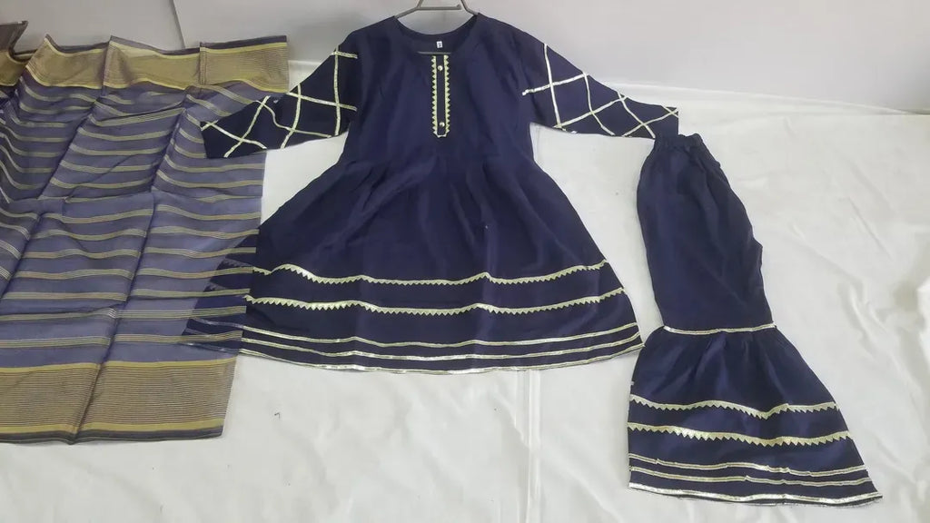 Women's Embroidered Kurta Set - Blue with Printed Dupatta - view 5
