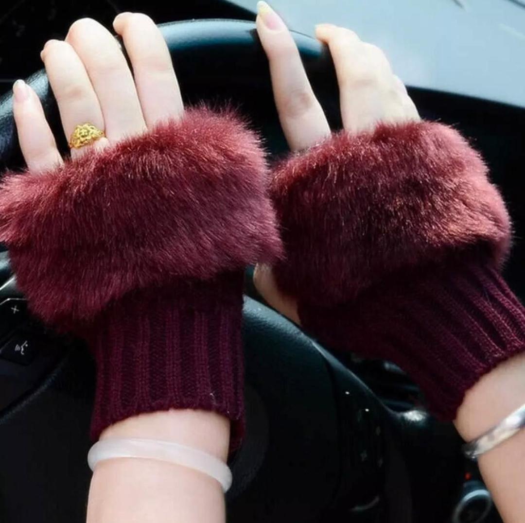 Women's Fingerless Gloves - Maroon Wool, Faux Fur Cuff