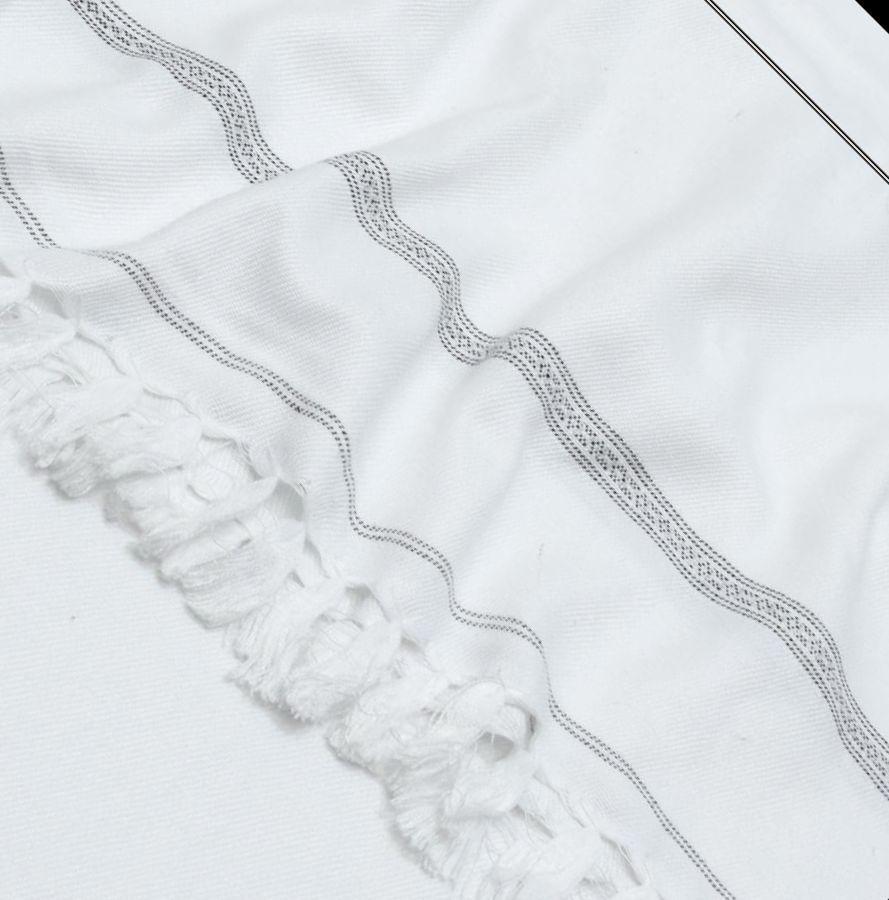 Men's Embroidered Wool Shawl - White, 3 Yards