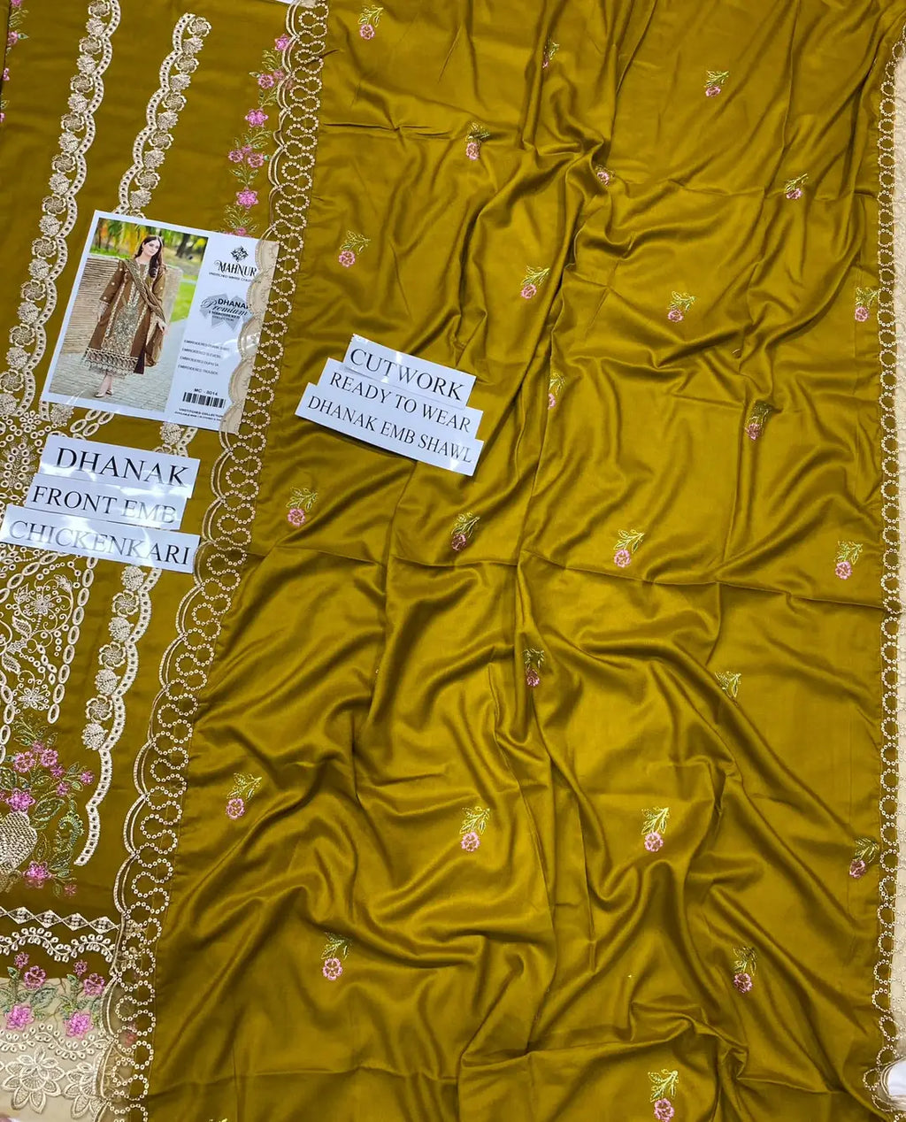 Women's Unstitched Dhanak Suit - Chikankari, Patch Trouser